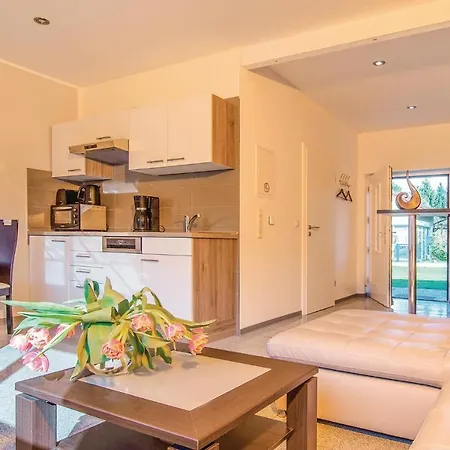Gorgeous In Pinnow With Kitchenette