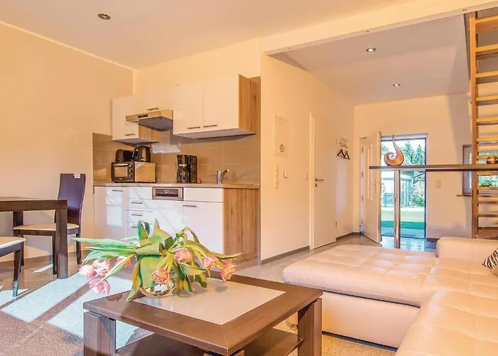 2 Bedroom Lovely In