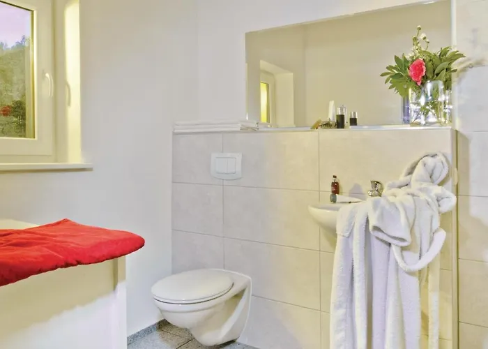 بيت للعطل 2 Bedroom Lovely In