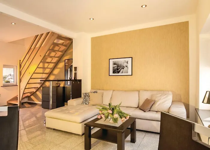 2 Bedroom Lovely In *